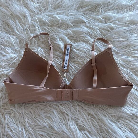 Skims Wireless Form T-shirt Bra Clay Size 36A - Picture 4 of 6